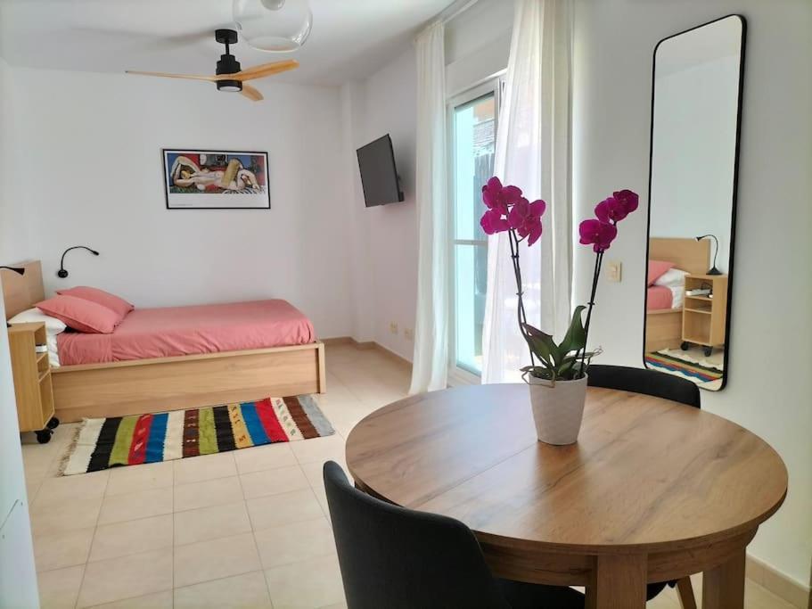 Estudio 52 Malaga Centrico Parking Gratuito Apartment Bagian luar foto