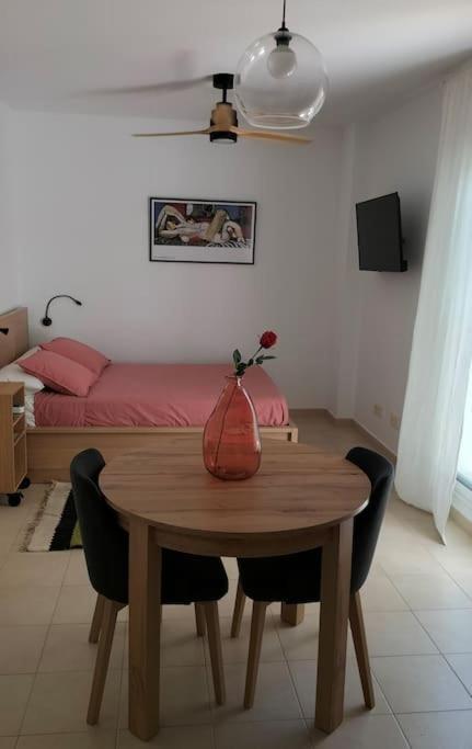 Estudio 52 Malaga Centrico Parking Gratuito Apartment Bagian luar foto
