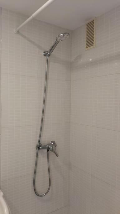 Estudio 52 Malaga Centrico Parking Gratuito Apartment Bagian luar foto
