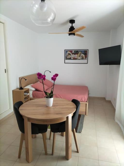 Estudio 52 Malaga Centrico Parking Gratuito Apartment Bagian luar foto